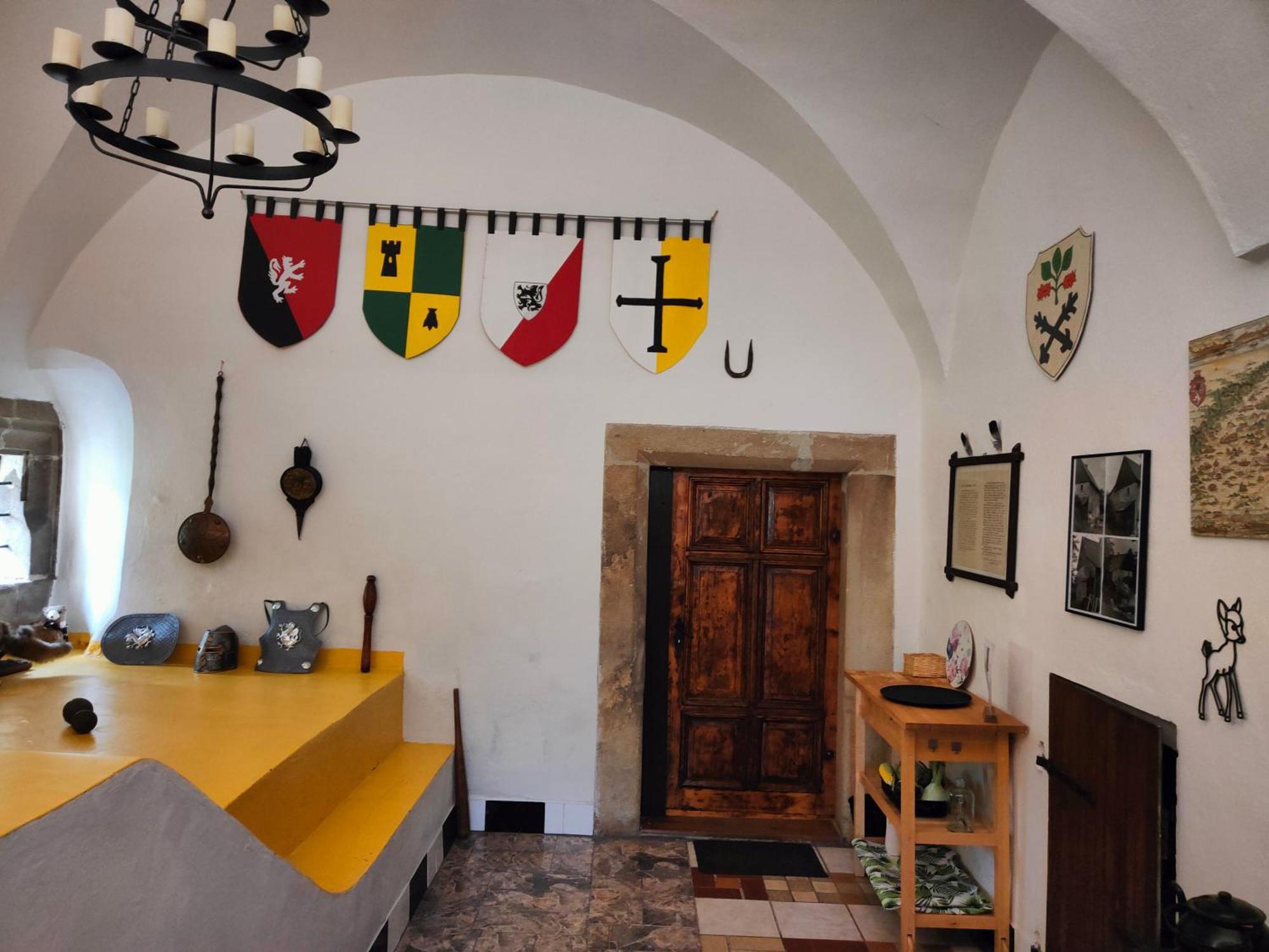 Bed And Breakfast Tvrz Velká Bukovina Kültér fotó