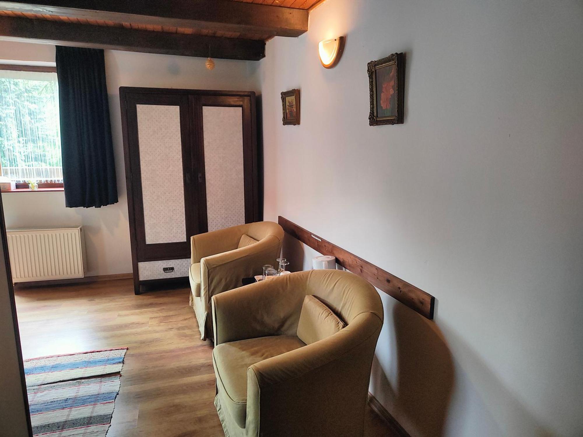 Bed And Breakfast Tvrz Velká Bukovina Kültér fotó