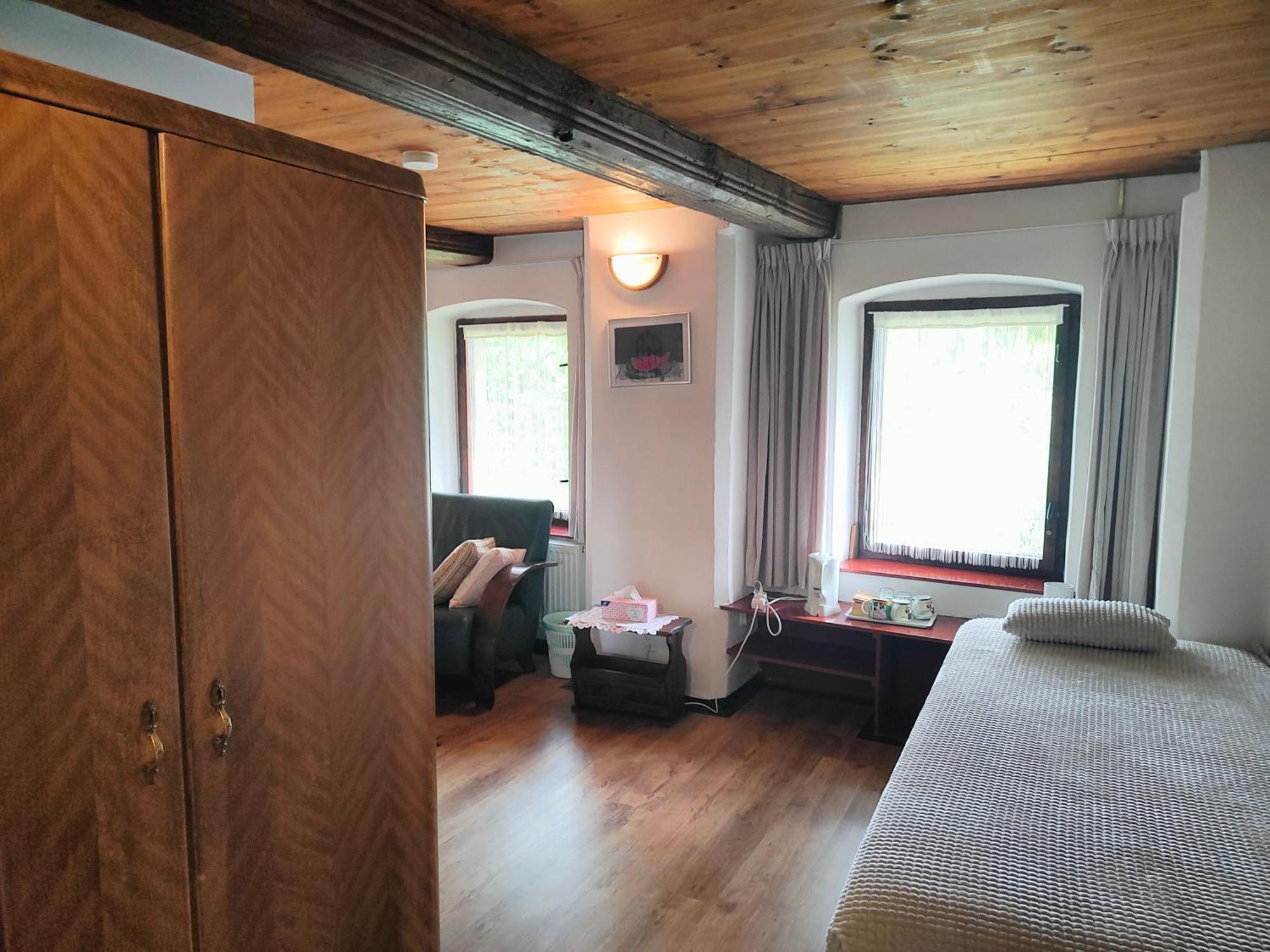 Bed And Breakfast Tvrz Velká Bukovina Kültér fotó